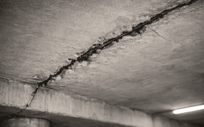 Quoi faire en cas de fissures diagonales dans les plafonds? Causes, risques et solutions